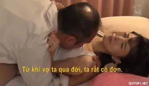Anh chàng này thật tuyệt vời~ Anh ta đã ngoại tình với chị dâu của mình vào những năm 2000. Cô bồ nhí ngây thơ mặc đồng phục JK và quan hệ tình dục mà không dùng bao cao su...