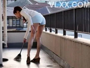 Phát hiện vô sinh, anh Gã chồng lén chuốc thuốc kích dục bố… và Cô vợ của mình